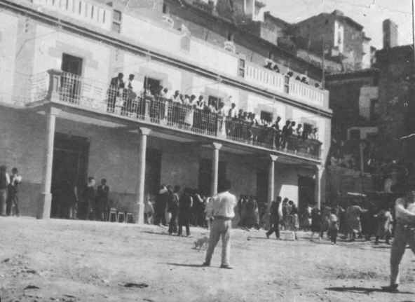 Casino de Andosilla, levantado en Auzolan.